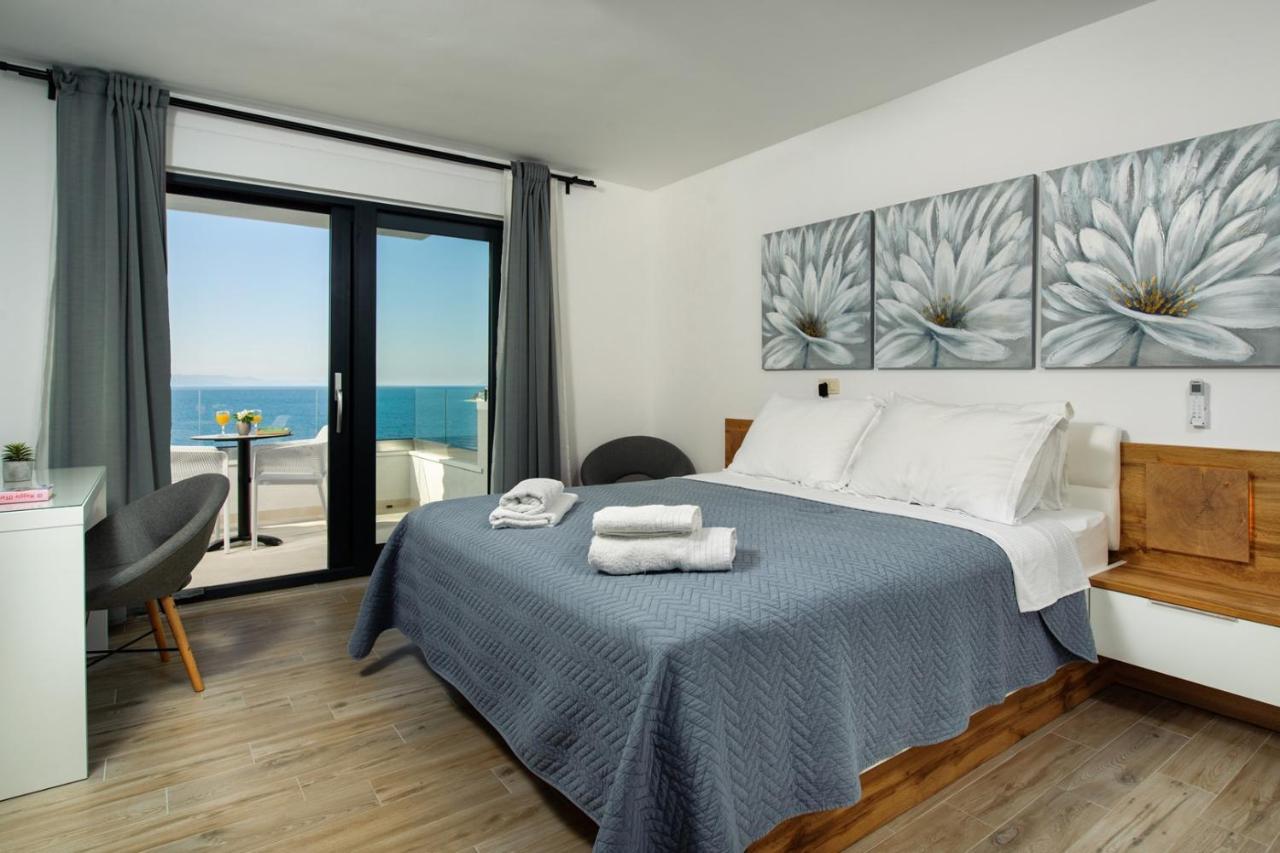 Villa Leona A Luxury Villa Near Makarska, Heated Pool Zivogosce Room photo