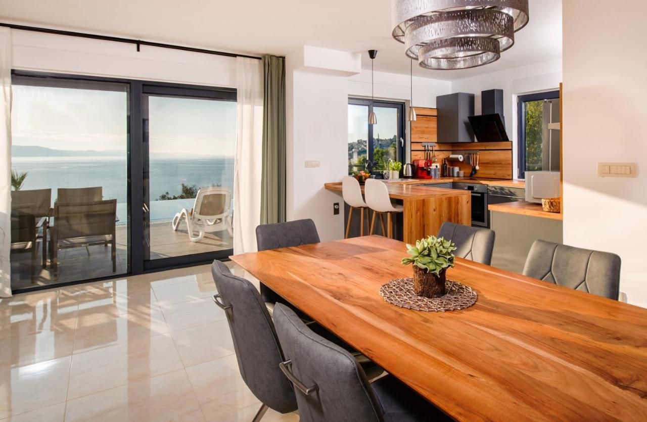 Villa Leona A Luxury Villa Near Makarska, Heated Pool Zivogosce Room photo