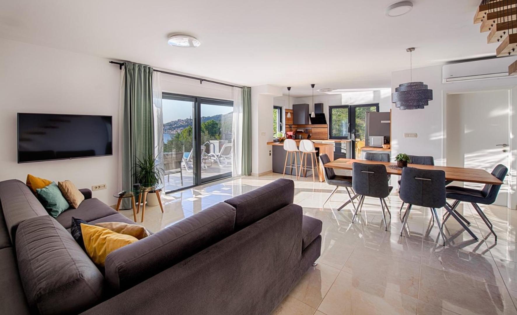 Villa Leona A Luxury Villa Near Makarska, Heated Pool Zivogosce Exterior photo