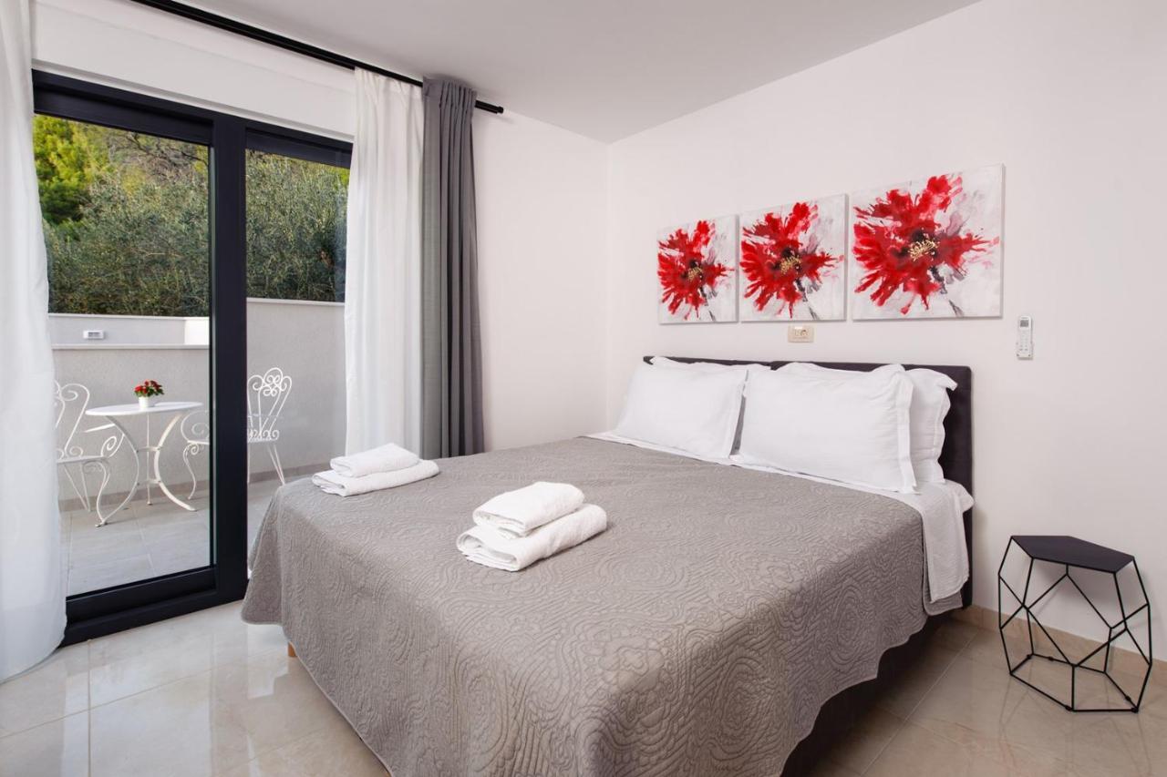 Villa Leona A Luxury Villa Near Makarska, Heated Pool Zivogosce Exterior photo